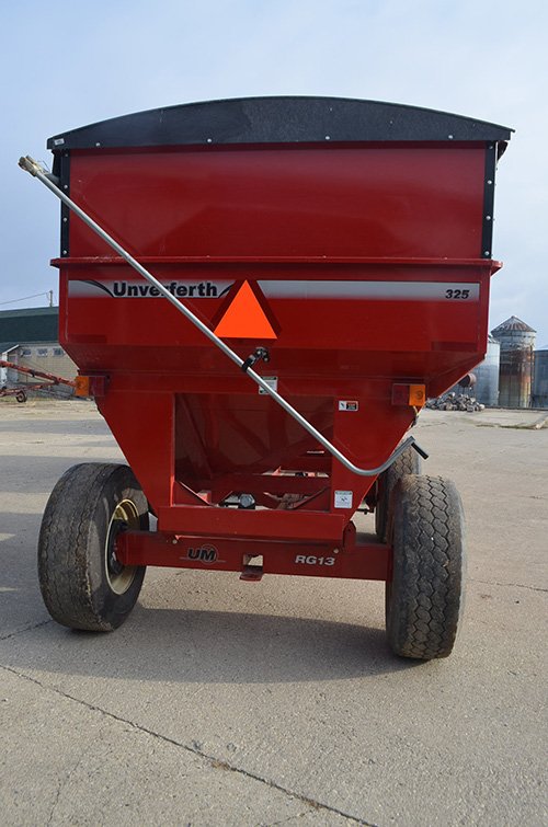 Property photo 43 - FARM EQUIPMENT AUCTION